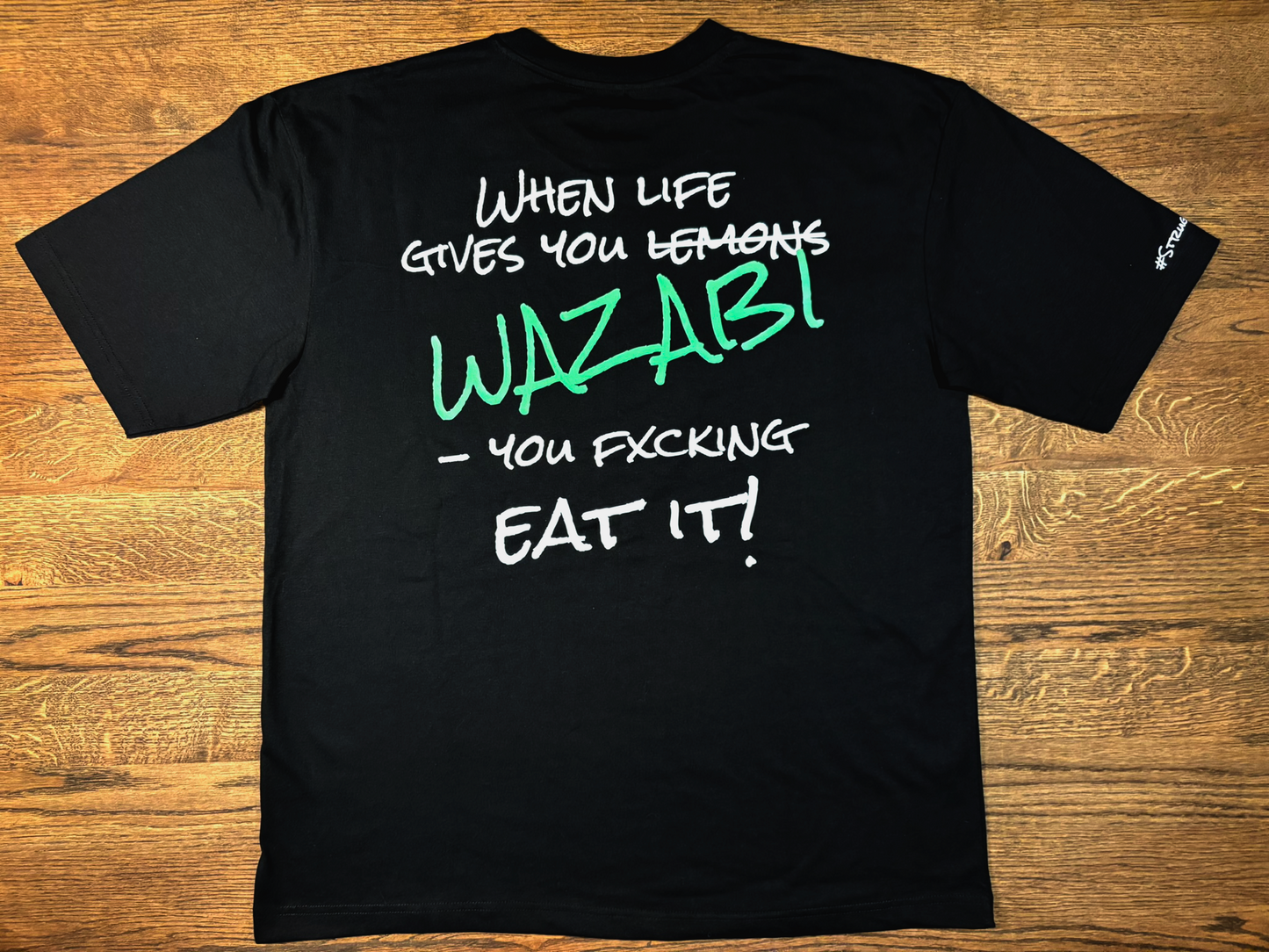 "Fueled by LemonEaters" - Oversized T-shirt (Sort)