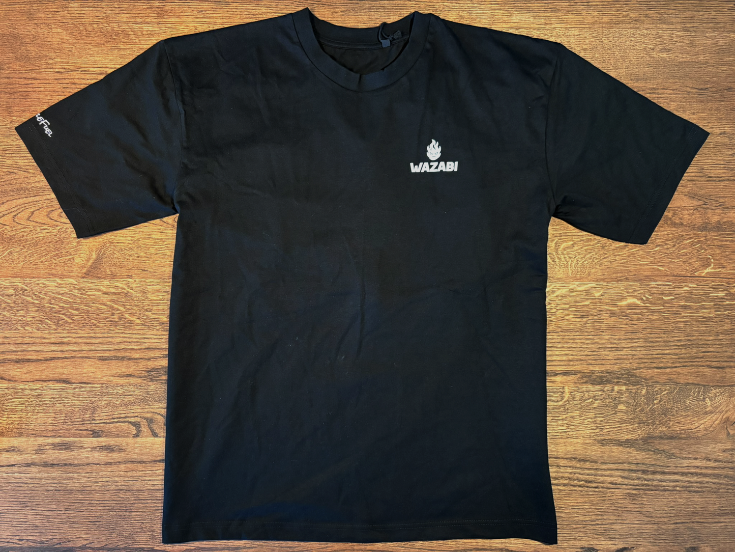 "Fueled by Winter" – Oversized T-shirt (Black)